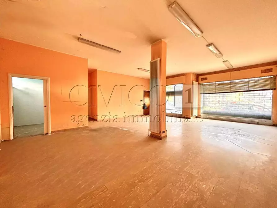 Immagine 19 di Locale commerciale in vendita  in Via Alcide De Gasperi 31 a Barbarano Mossano
