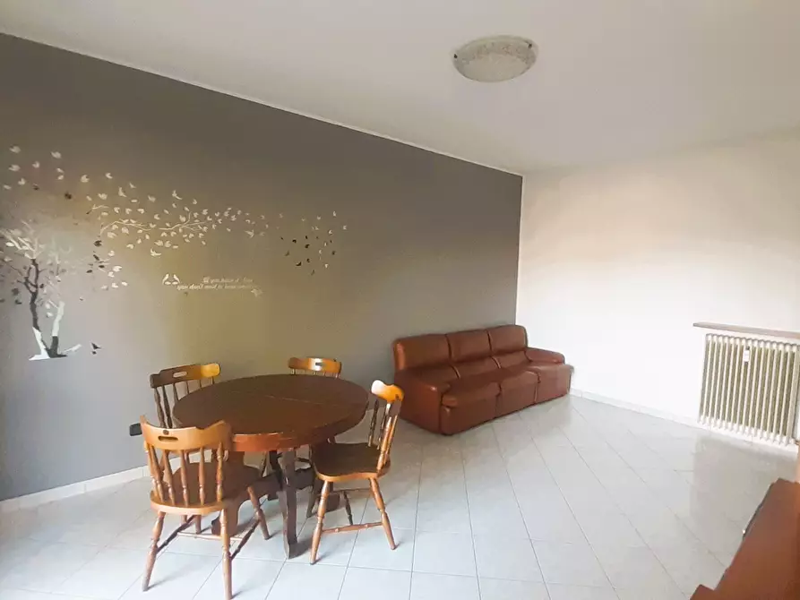 Immagine 3 di Trilocale in vendita  in Via Neruda 12 a Arsago Seprio