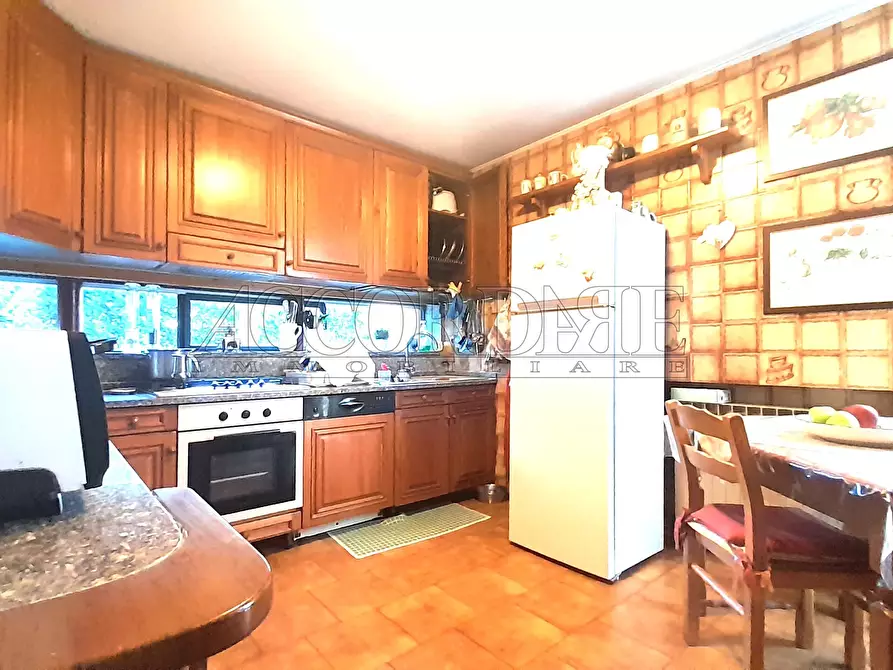 Immagine 4 di Villa in vendita  a Abano Terme