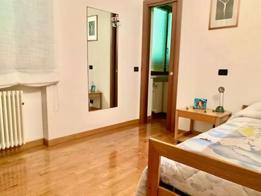 Immagine 9 di Villa in vendita  in Via Cantinone a Ortonovo