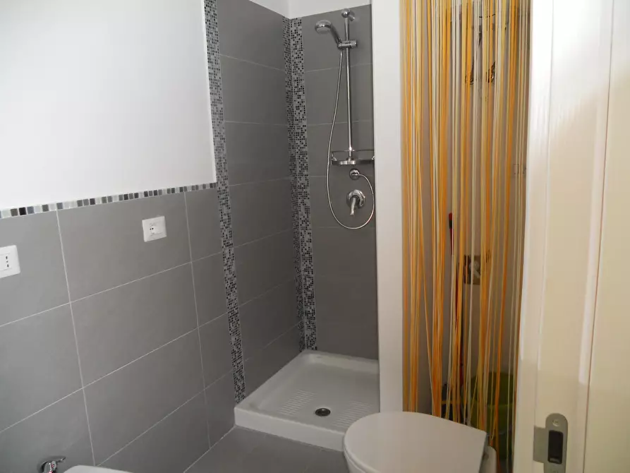 Immagine 11 di Monolocale in vendita  in LOC. GUERCIO a Lerici