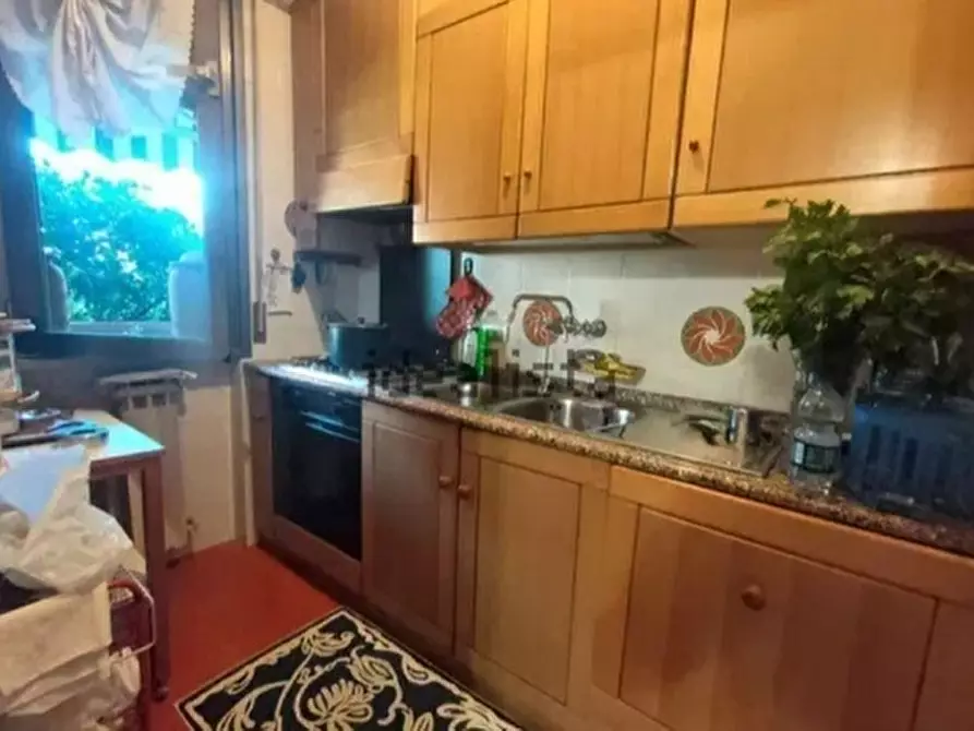 Immagine 12 di Appartamento in vendita  in Ronchi a Massa