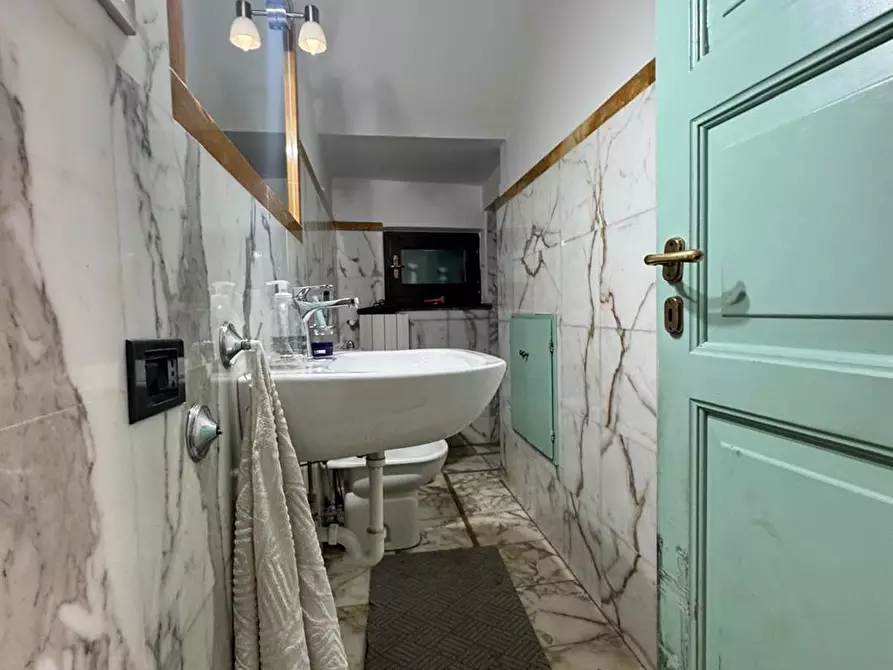 Immagine 12 di Villa in vendita  in ISOLA a Ortonovo
