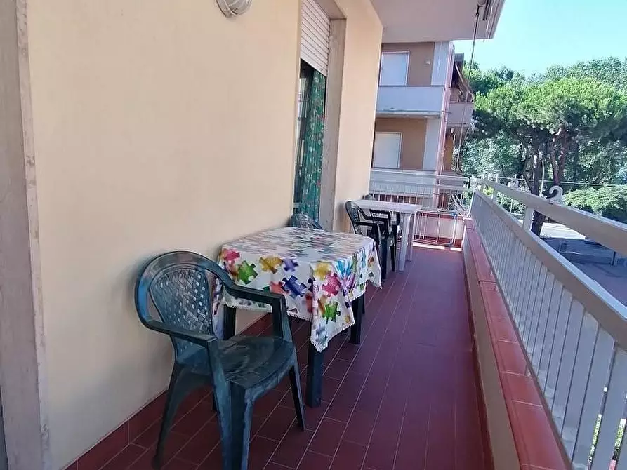 Immagine 15 di Bilocale in vendita  in Viale Litoraneo 10 a Sarzana