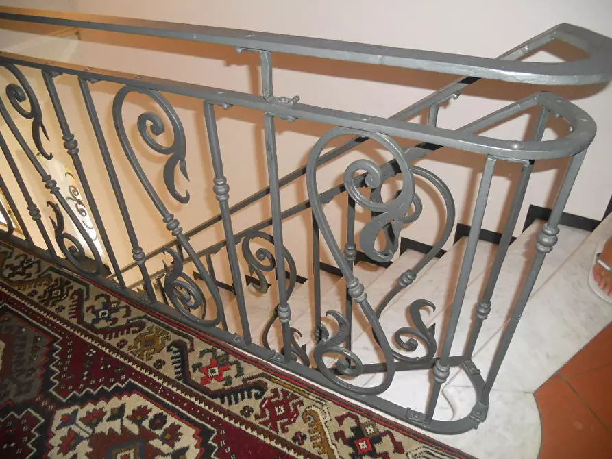 Immagine 13 di Villa in vendita  in Via Montefrancio 69 a Castelnuovo Magra