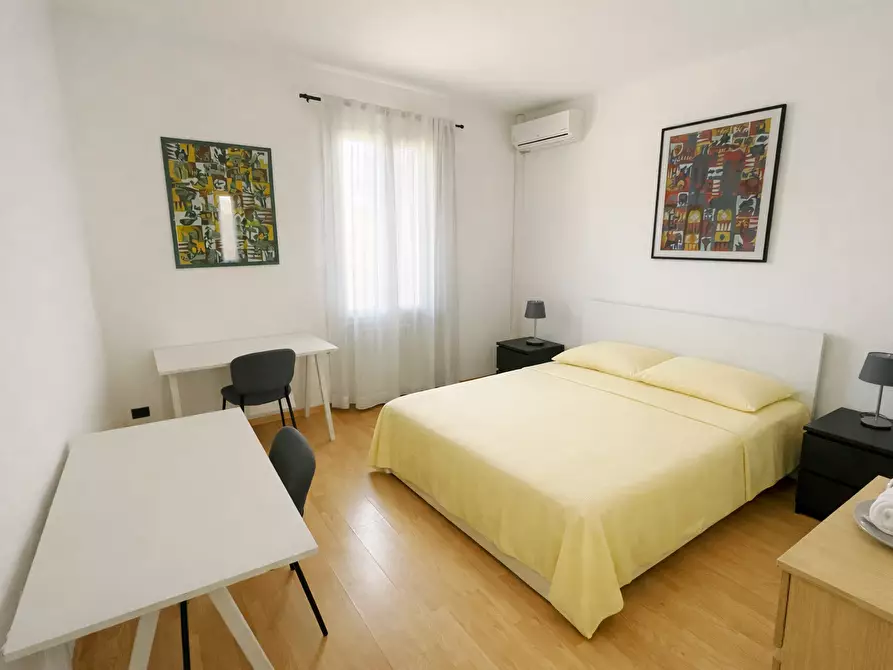 Immagine 2 di Stanza singola in affitto  a Bologna