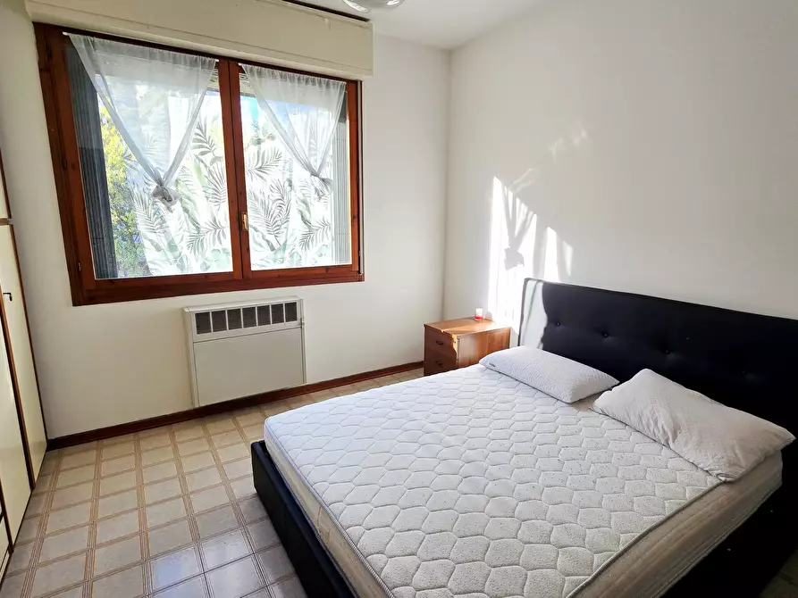 Immagine 6 di Appartamento in affitto  a Bologna