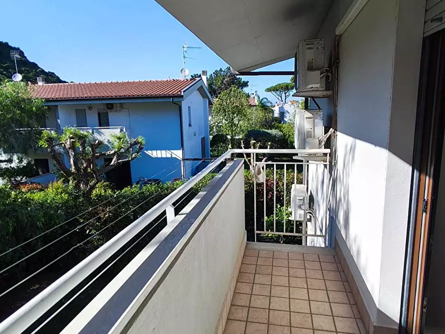 Immagine 10 di Casa bifamiliare in vendita  in Via Roma 177 a San Felice Circeo