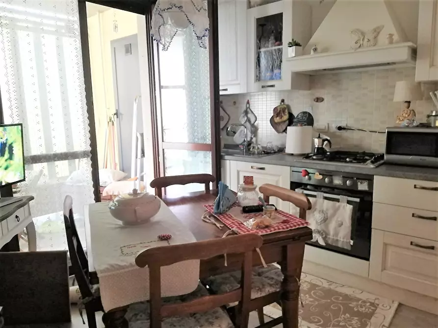 Immagine 15 di Quadrilocale in vendita  in Via Case Sparse 1 a Beinasco