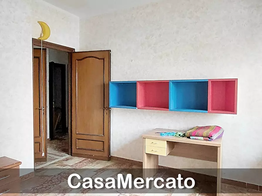 Immagine 10 di Trilocale in vendita  a Marino