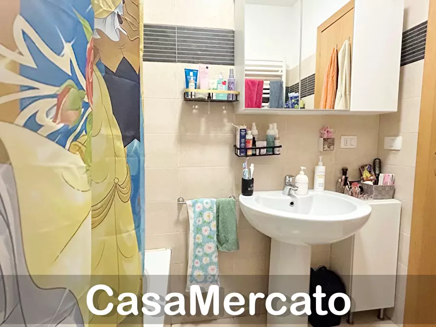 Immagine 12 di Bilocale in vendita  in Via Cavour a Rocca Di Papa