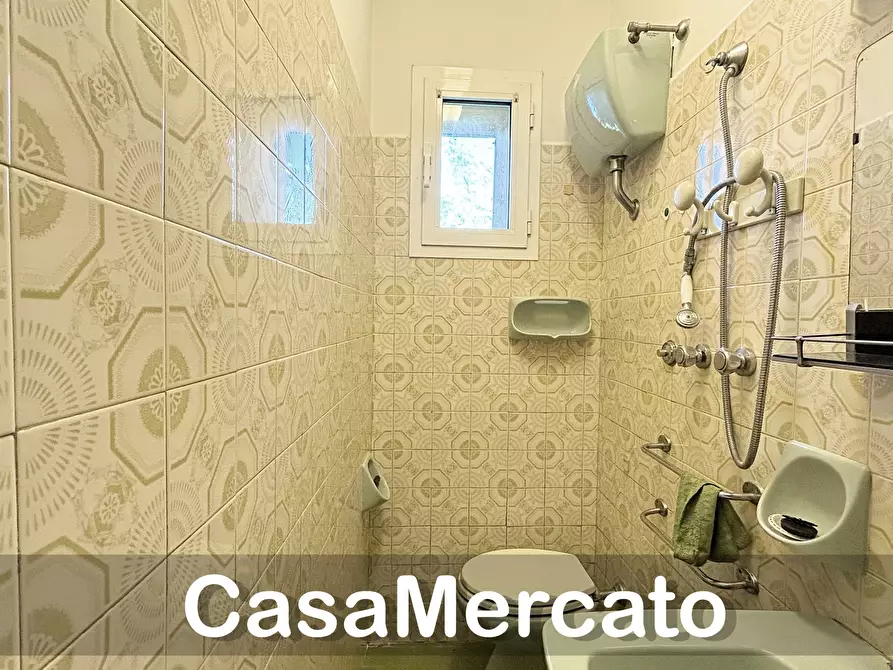 Immagine 13 di Bilocale in vendita  a Rocca Di Papa