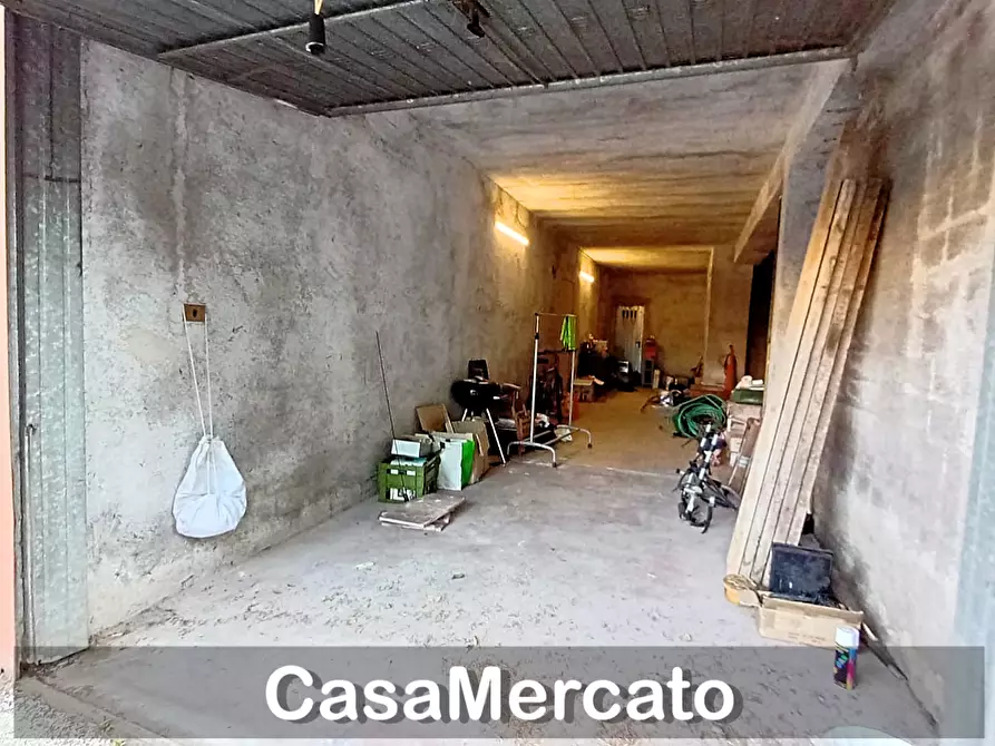 Immagine 4 di Garage in vendita  a Rocca Di Papa