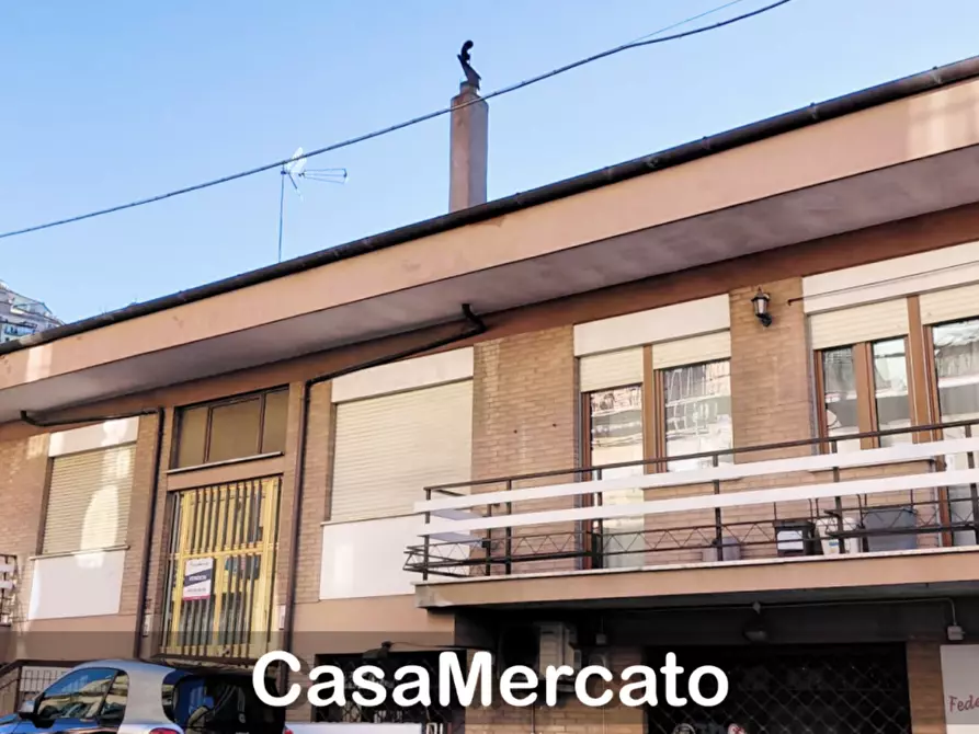 Immagine 1 di Attico in vendita  a Rocca Di Papa