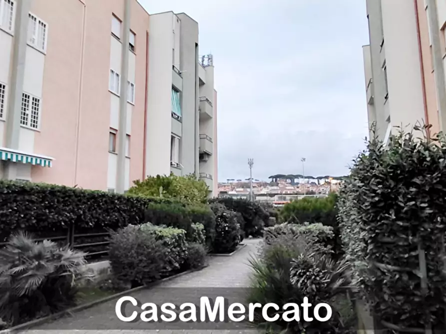 Immagine 3 di Quadrilocale in vendita  in Viale Spagna a Albano Laziale