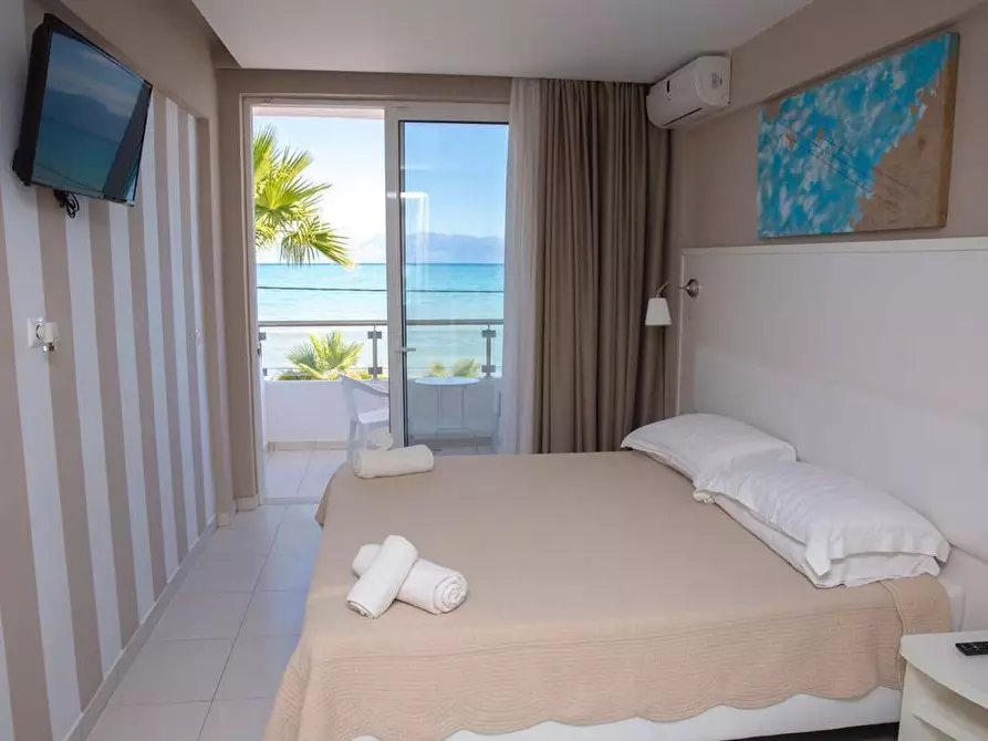 Immagine 9 di Albergo/B&B/Residence in vendita  a Otranto