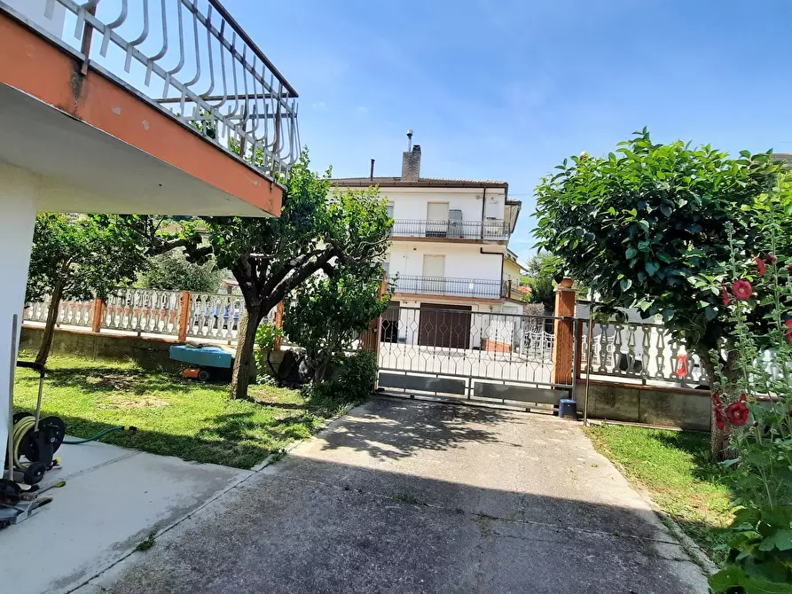 Immagine 29 di Appartamento in vendita  a Offida