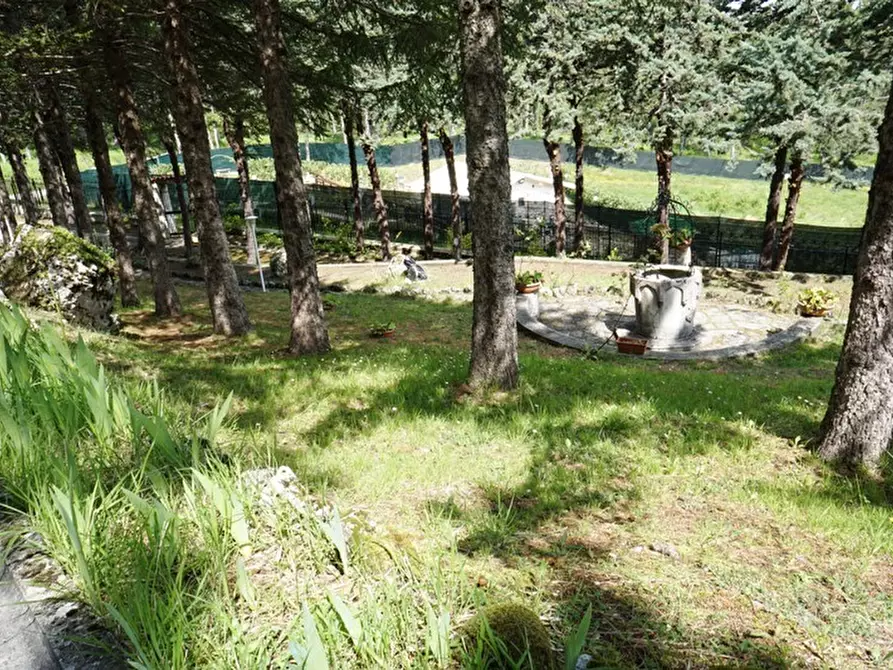 Immagine 46 di Casa indipendente in vendita  a Ascoli Piceno