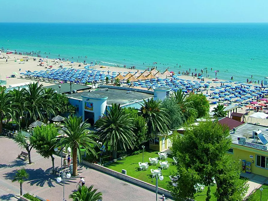 Immagine 1 di Albergo/B&B/Residence in vendita  a Tortoreto