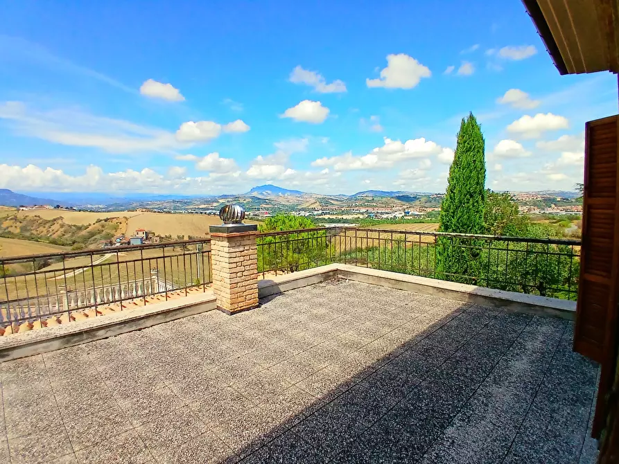 Immagine 27 di Casa indipendente in vendita  a Ancarano