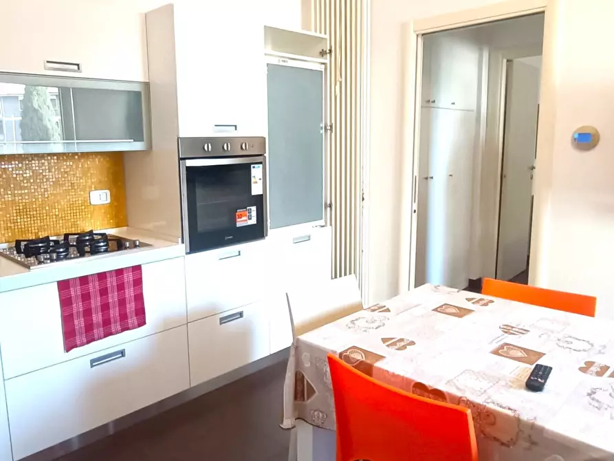 Immagine 12 di Appartamento in affitto  a San Benedetto Del Tronto