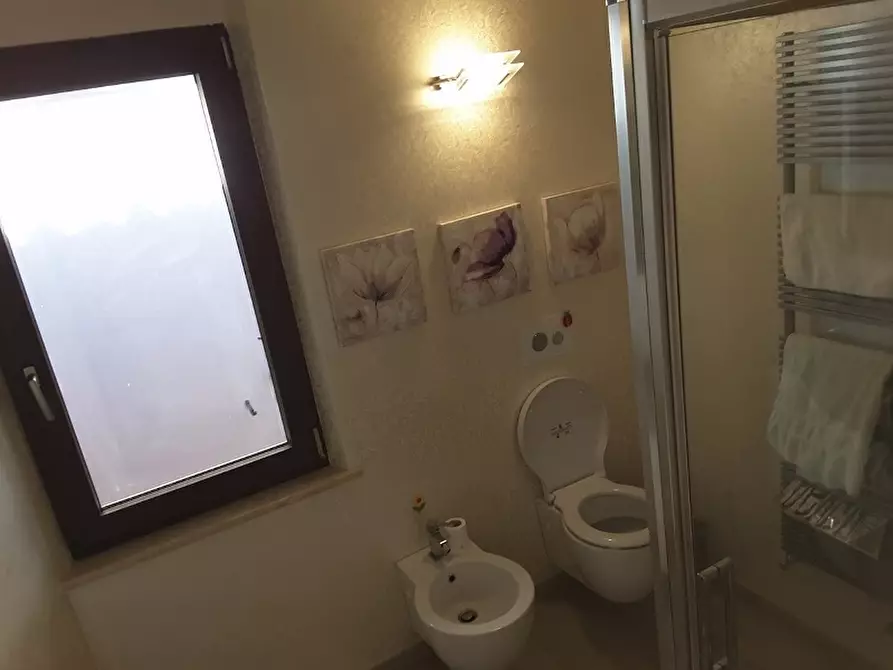 Immagine 14 di Casa indipendente in vendita  a Ascoli Piceno