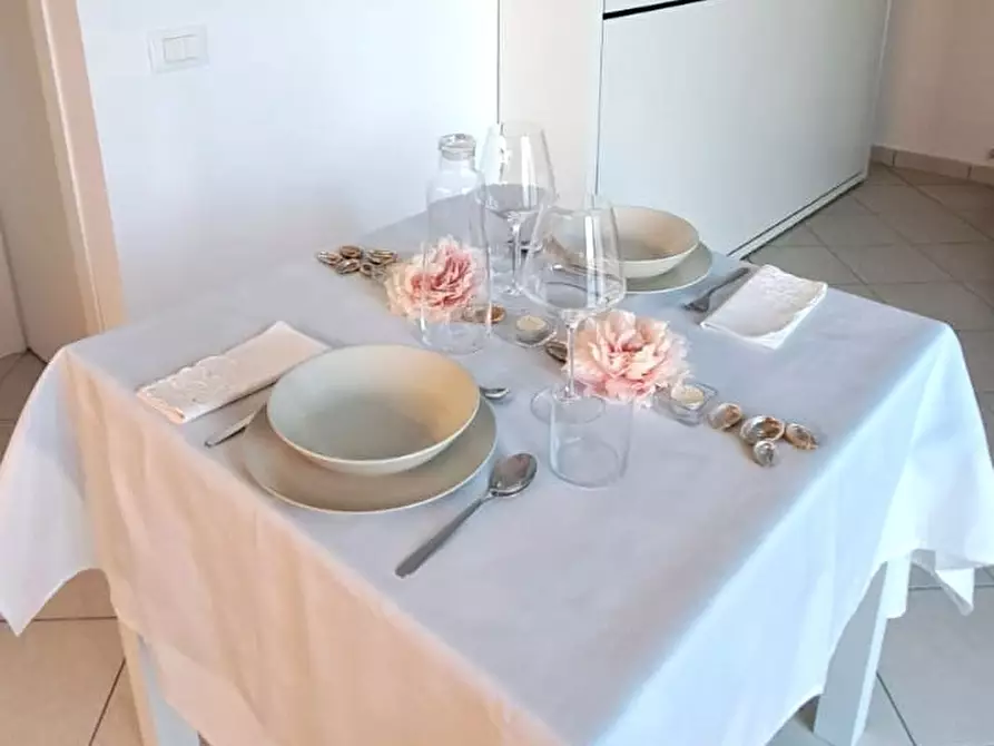 Immagine 8 di Appartamento in vendita  a Alba Adriatica