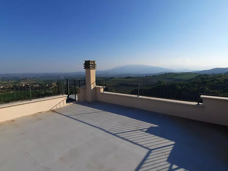 Immagine 53 di Casa indipendente in vendita  a Offida