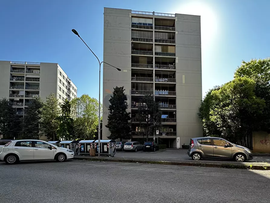 Immagine 23 di Trilocale in vendita  in Via Luigi Pasteur 5 a Modena