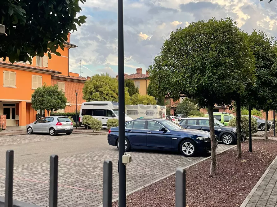 Immagine 21 di Trilocale in affitto  in Via Renato Guttuso 55 a Modena