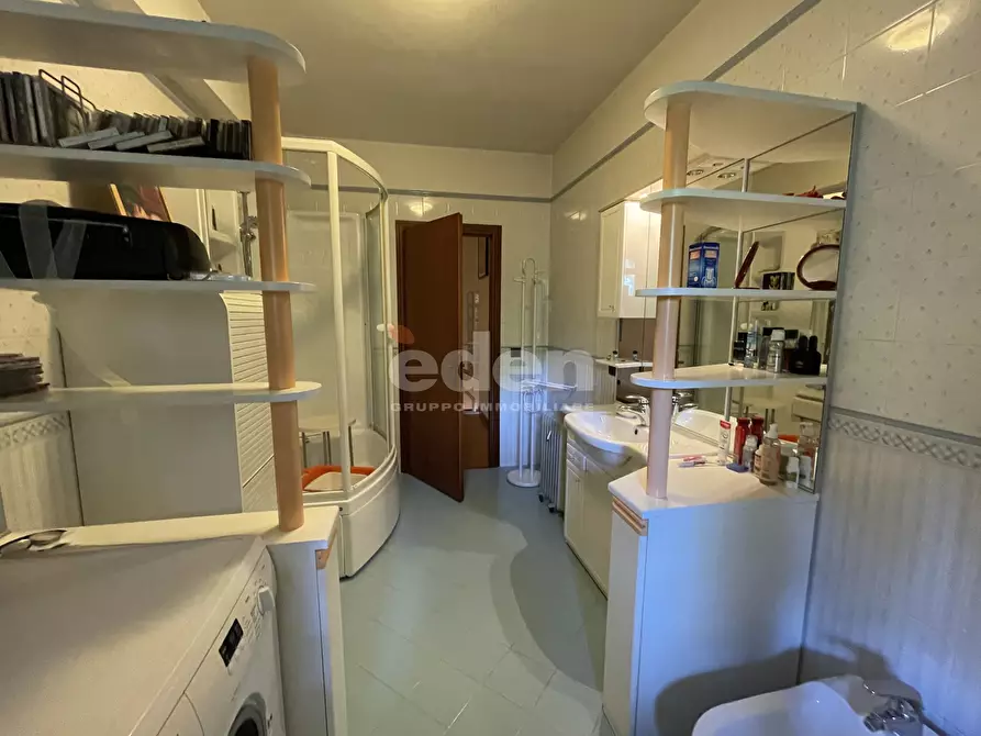 Immagine 47 di Quadrilocale in vendita  in Piazza Guido Rossa 8 a Modena