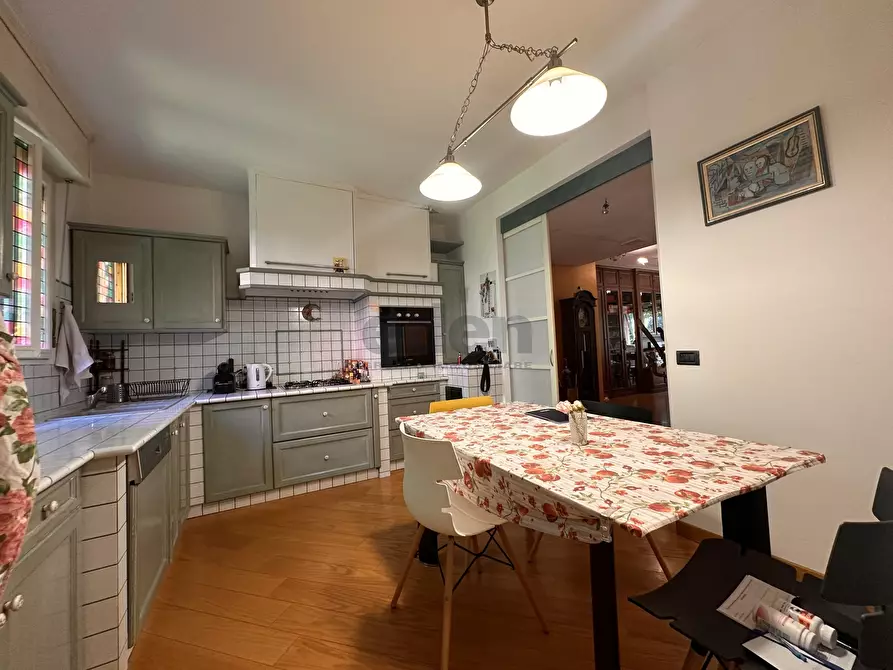 Immagine 31 di Quadrilocale in vendita  in Piazza Guido Rossa 8 a Modena