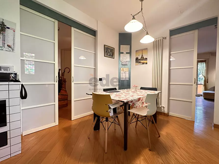 Immagine 30 di Quadrilocale in vendita  in Piazza Guido Rossa 8 a Modena