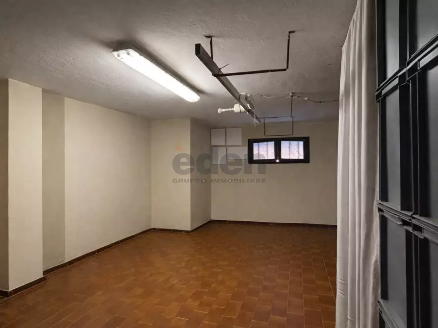 Immagine 50 di Quadrilocale in vendita  in Via Giovanni Lagrange 36 a Modena