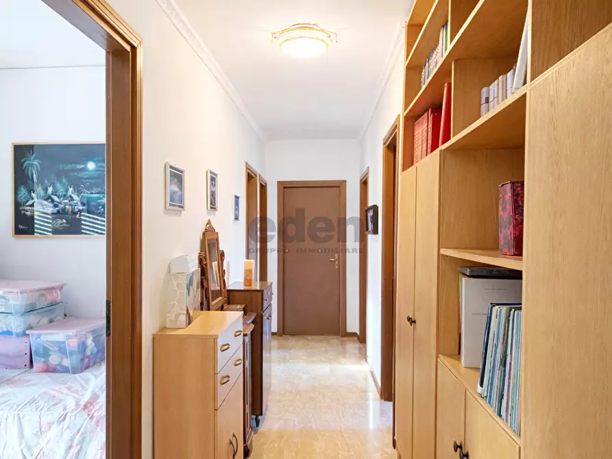 Immagine 39 di Quadrilocale in vendita  in Via Giovanni Lagrange 36 a Modena