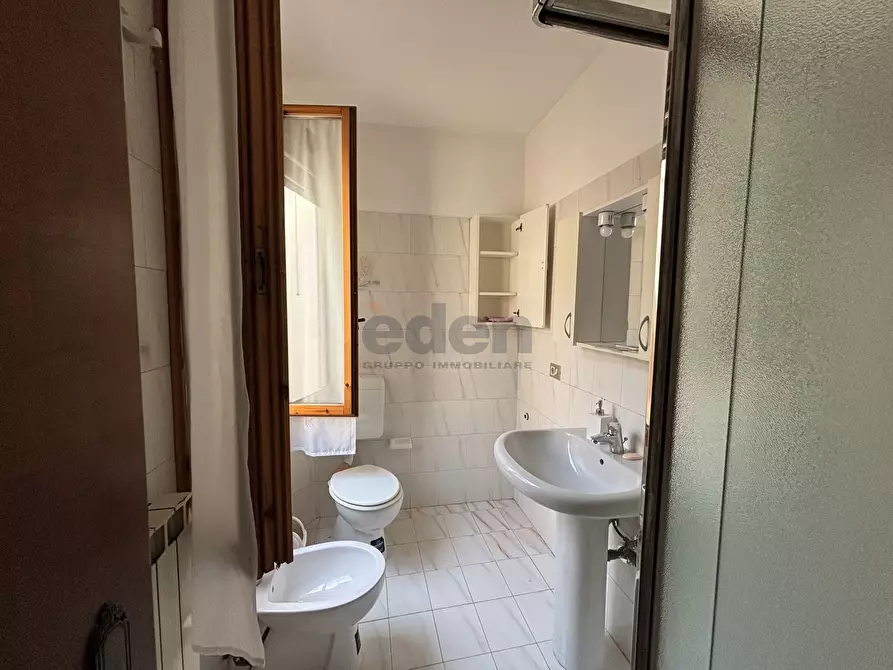 Immagine 10 di Bilocale in vendita  in Strada Nazionale Canaletto Sud 258 a Modena