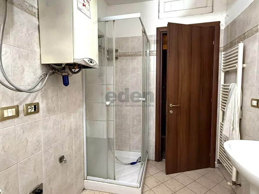 Immagine 9 di Quadrilocale in vendita  a Modena