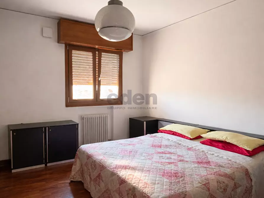 Immagine 11 di Quadrilocale in vendita  in Via Giovanni Lagrange 36 a Modena