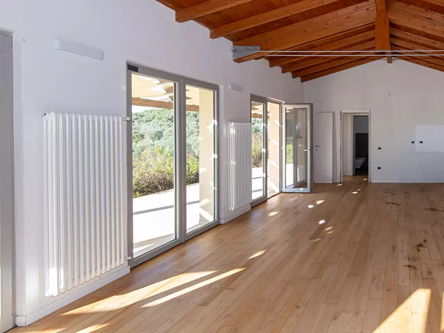 Immagine 15 di Villa in vendita  a Soleminis