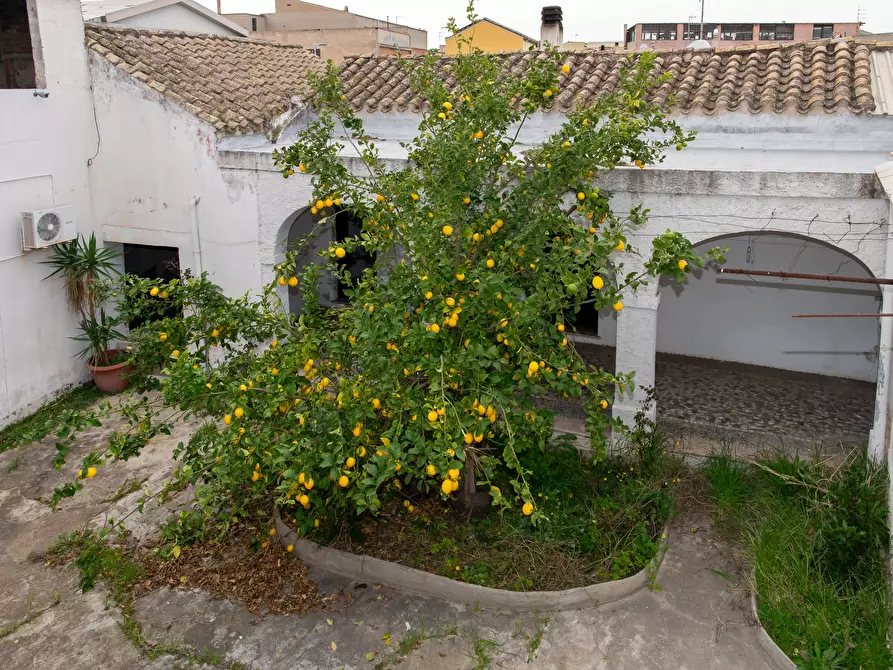 Immagine 60 di Casa indipendente in vendita  a Monserrato
