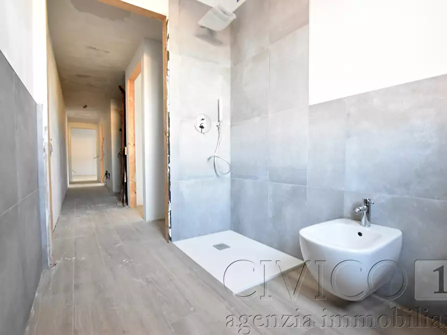 Immagine 18 di Porzione di casa in vendita  in Via Almagia R. a Padova