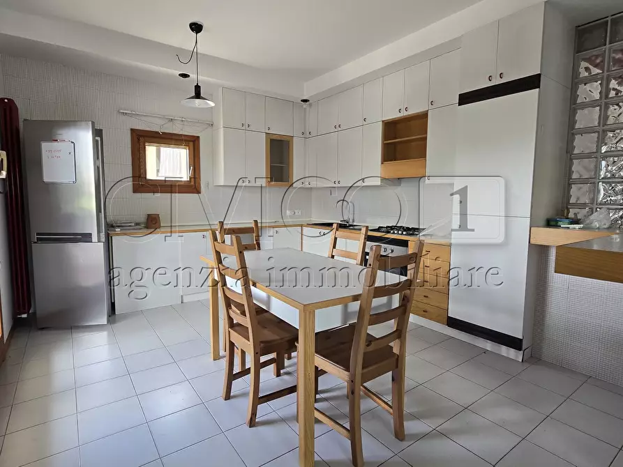 Immagine 9 di Casa bifamiliare in vendita  a Torri Di Quartesolo