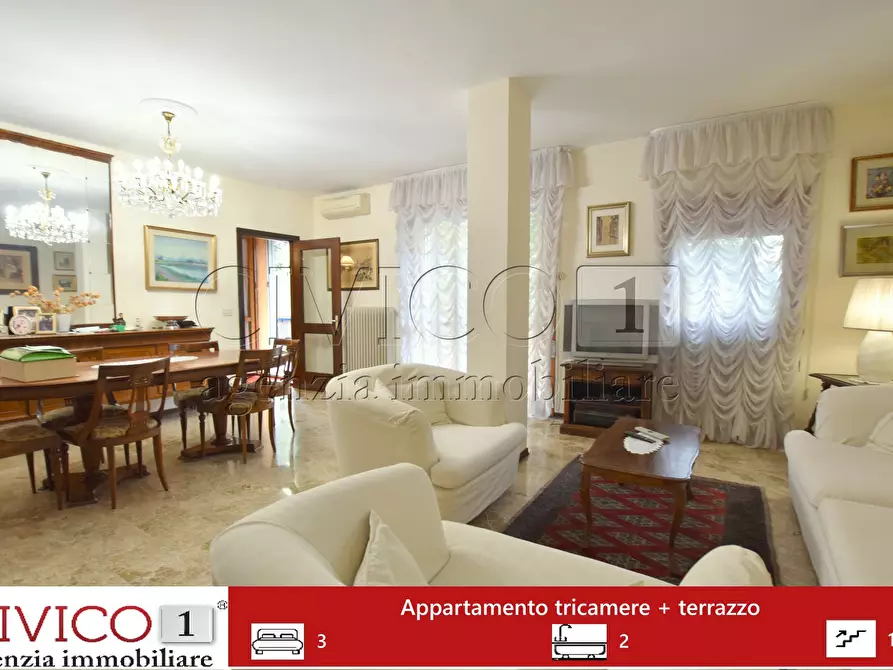 Immagine 1 di Appartamento in vendita  in Via Amba Aradam a Venezia