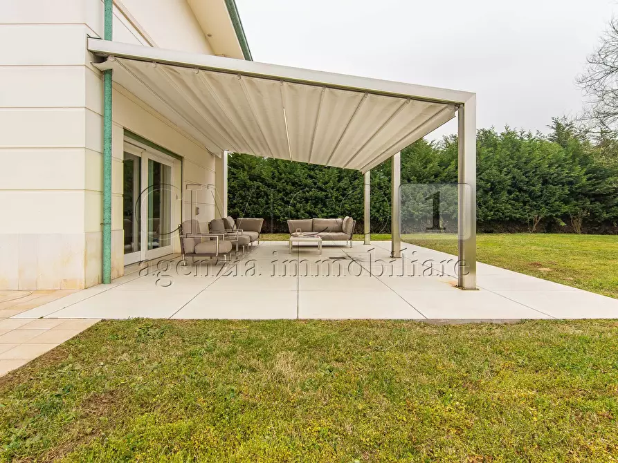 Immagine 47 di Casa bifamiliare in vendita  a Vicenza