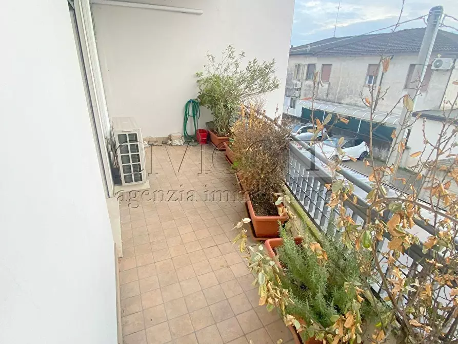 Immagine 18 di Ufficio in affitto  in Via Italia Unita 1 a Torri Di Quartesolo