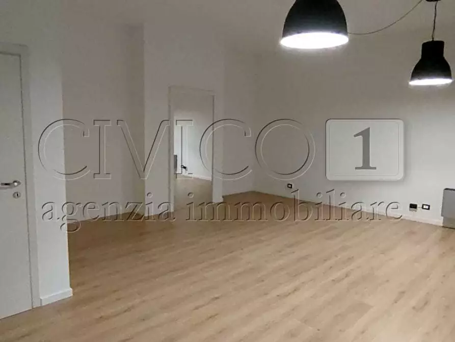 Immagine 10 di Locale commerciale in affitto  in Galleria Venezia a Vigodarzere