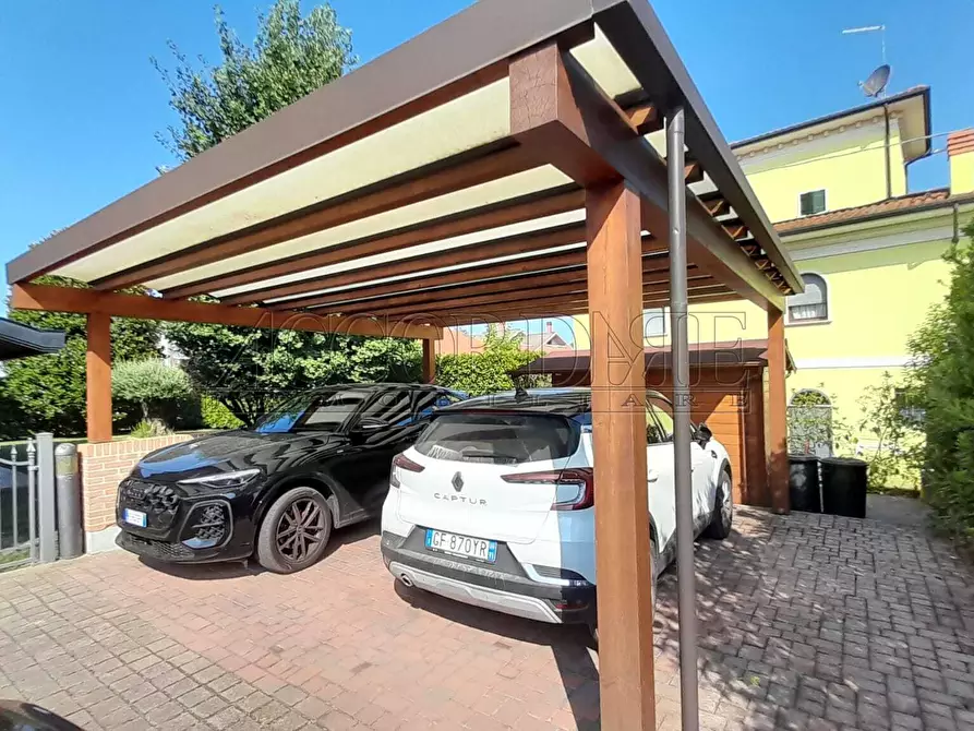 Immagine 6 di Casa indipendente in vendita  in Via degli Alpini 83/B a Camisano Vicentino