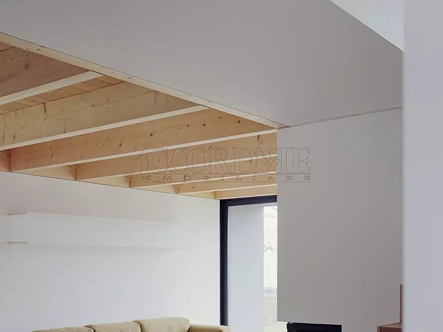 Immagine 2 di Casa indipendente in vendita  a Piazzola Sul Brenta