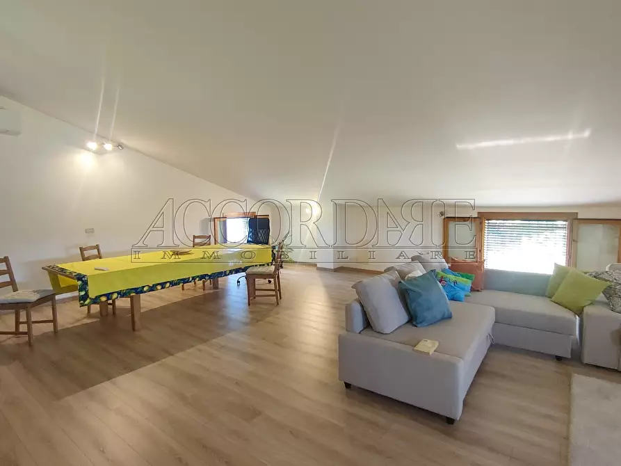 Immagine 24 di Casa bifamiliare in vendita  a Rubano