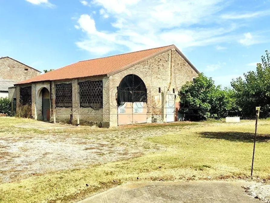 Immagine 23 di Rustico / casale in vendita  in Via Croce 796 a Salara